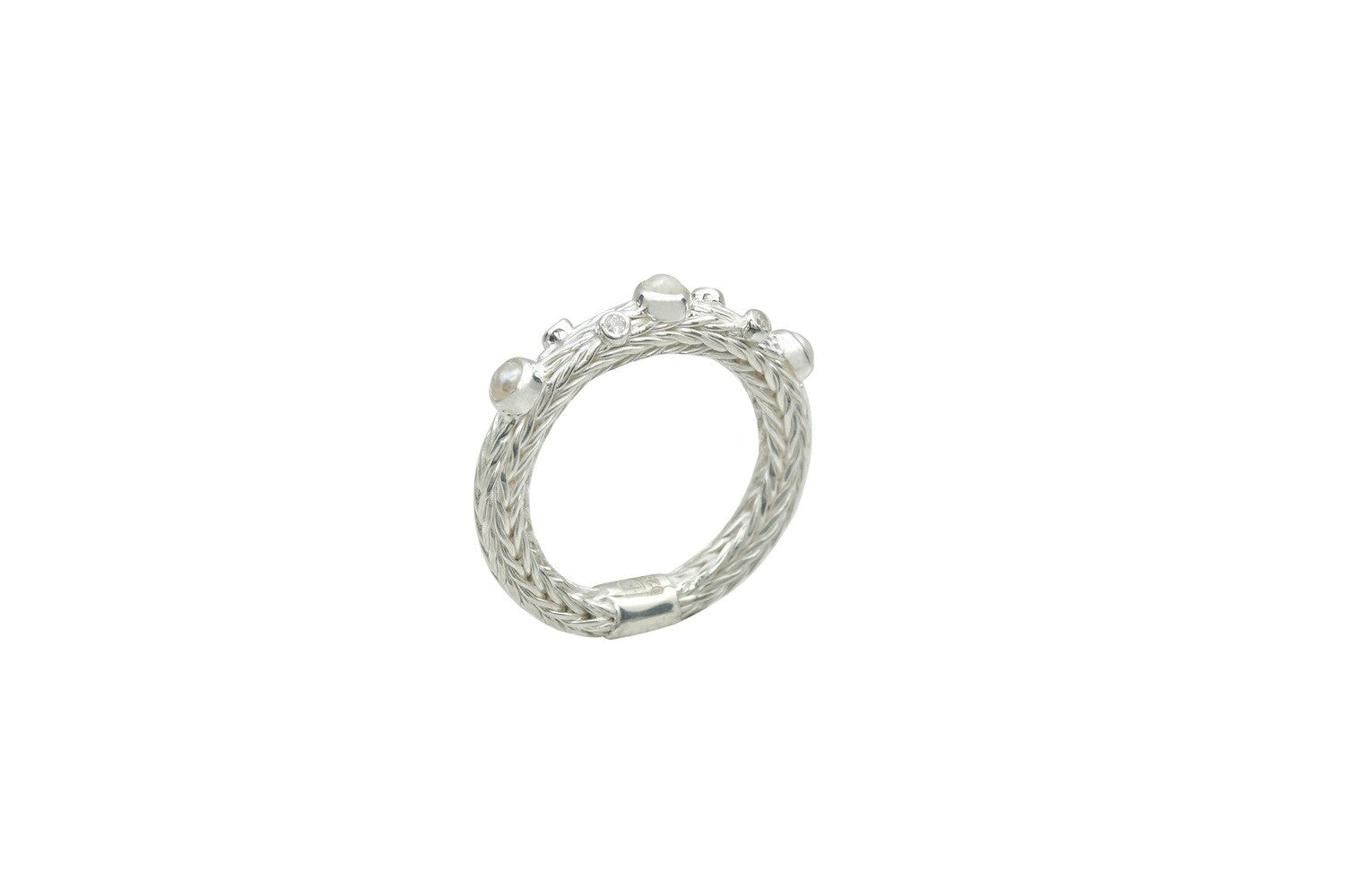 Naga Pearled Ring Silver